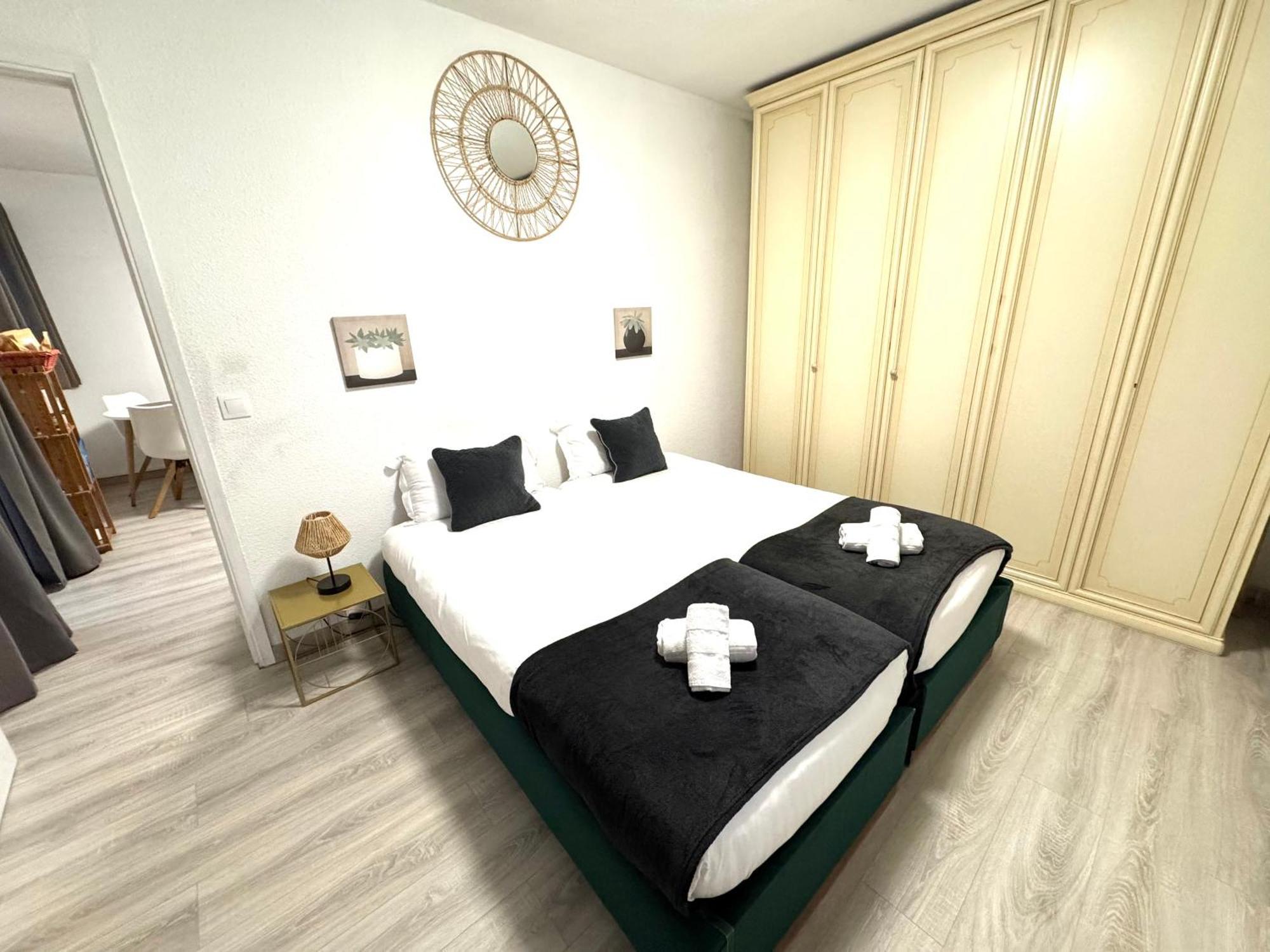 Mediterranee, 2 Pieces Tres Calme, Clime, Centre Apartment